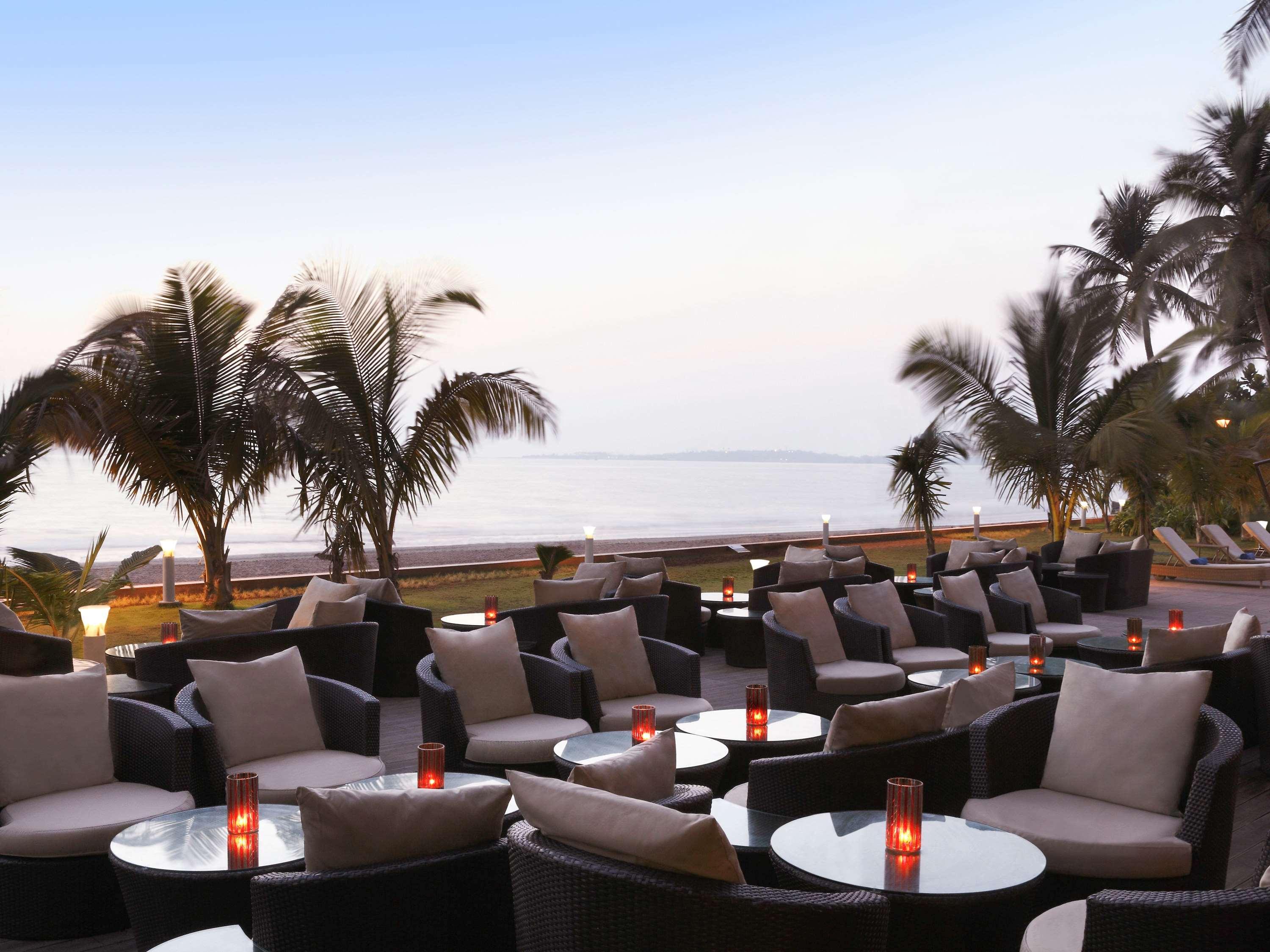 Novotel Mumbai Juhu Beach Kültér fotó The Beach Club
